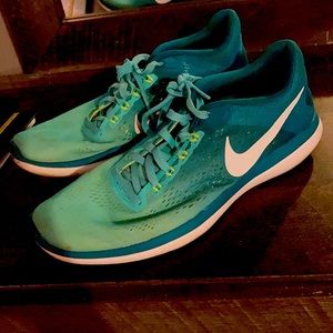 Nike size 9